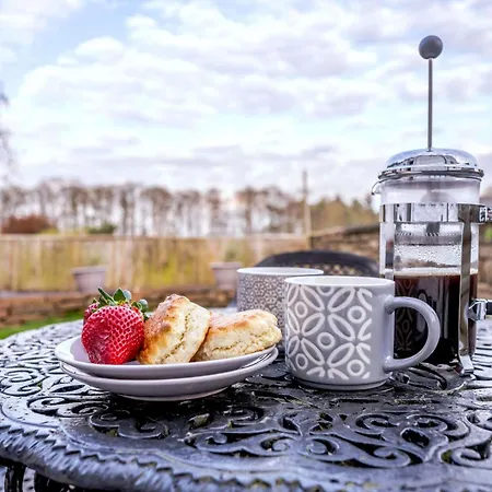 2 Bed In Ullswater 87349 Holiday home Penrith