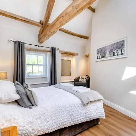 Holiday home 2 Bed In Oc-87349 *