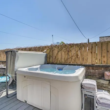 2 Bed In Oc-87349 * Penrith